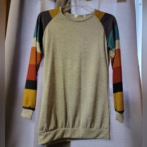 Uno qui Striped Sleeve Top